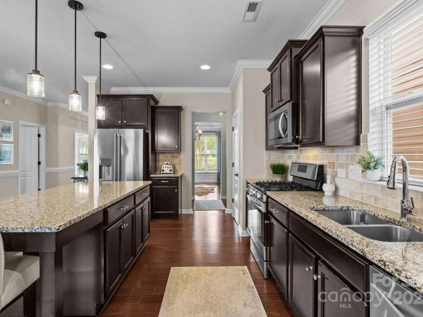 2007 Bishops Court, Cornelius, NC 28031.  MLS# CAR4257347, YatesRealty ID 23133. 