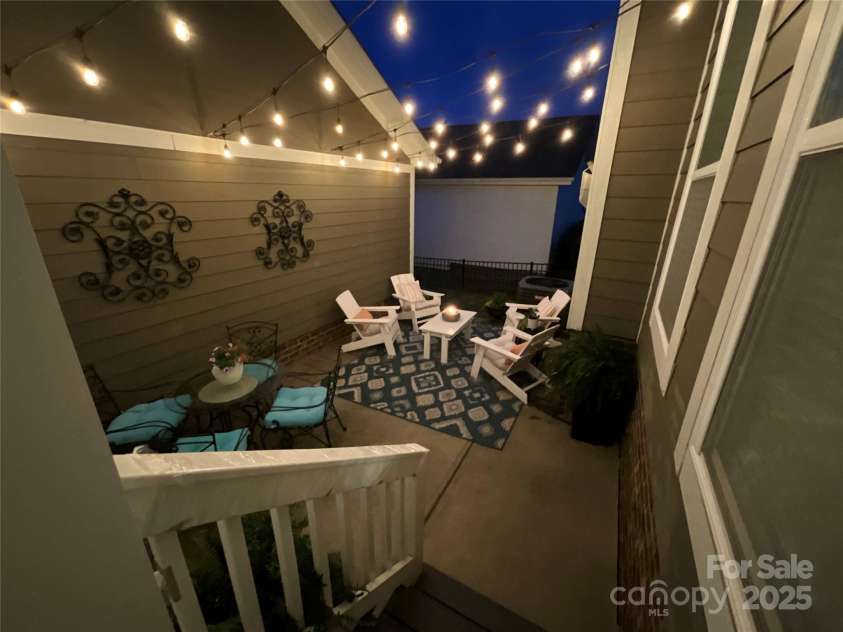 2007 Bishops Court, Cornelius, NC 28031.  MLS# CAR4257347, YatesRealty ID 23133. 