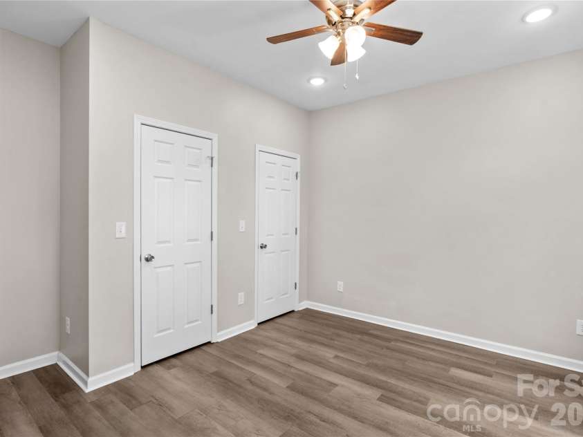 412 Royal Street, Salisbury, NC 28144.  MLS# CAR4374778, YatesRealty ID 23134. 