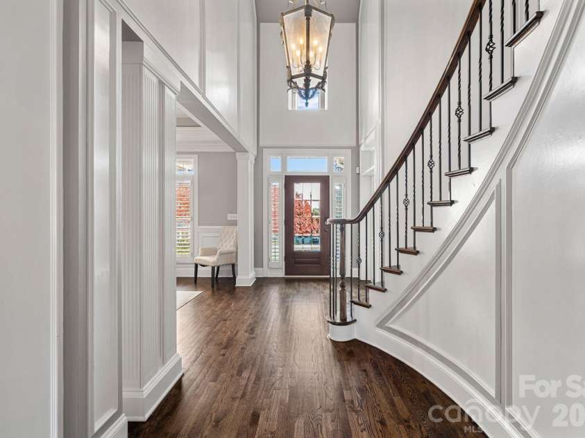 18823 Peninsula Cove Lane, Cornelius, NC 28031.  MLS# CAR4333628, YatesRealty ID 23136. 