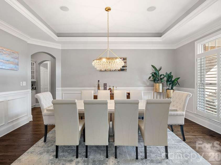 18823 Peninsula Cove Lane, Cornelius, NC 28031.  MLS# CAR4333628, YatesRealty ID 23136. 