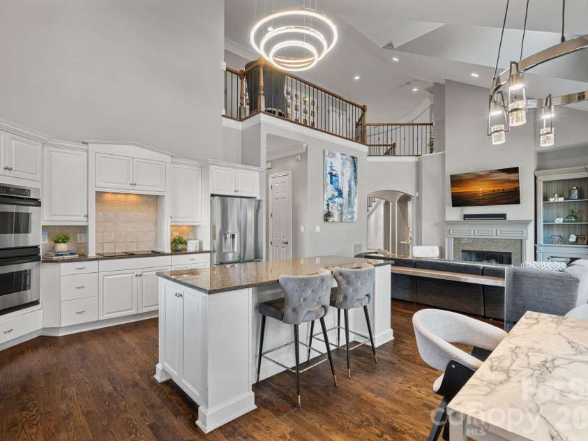 18823 Peninsula Cove Lane, Cornelius, NC 28031.  MLS# CAR4333628, YatesRealty ID 23136. 