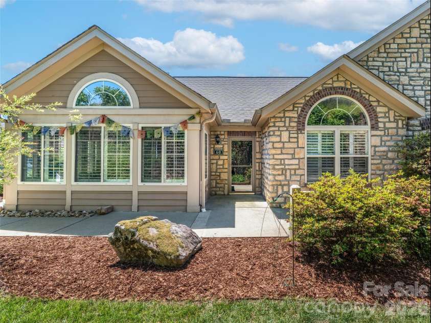 60 Mountain Meadow Circle, Weaverville, NC 28787.  MLS# CAR4382244, YatesRealty ID 23140. 