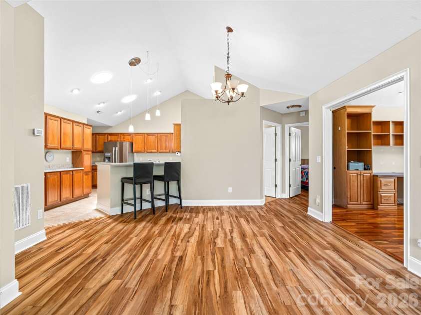 60 Mountain Meadow Circle, Weaverville, NC 28787.  MLS# CAR4382244, YatesRealty ID 23140. 