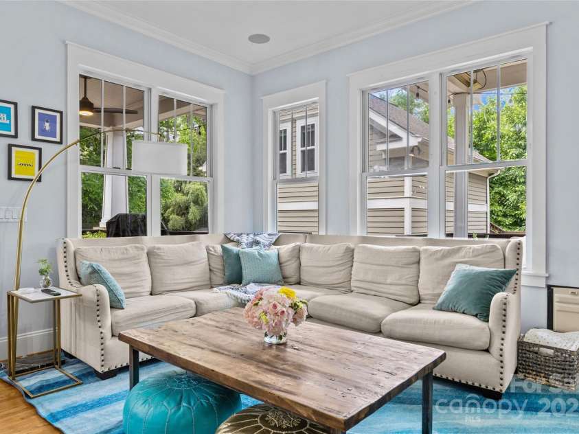 2617 Bay Street, Charlotte, NC 28205.  MLS# CAR4253952, YatesRealty ID 23141. 