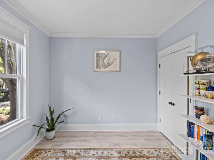 2617 Bay Street, Charlotte, NC 28205.  MLS# CAR4253952, YatesRealty ID 23141. 