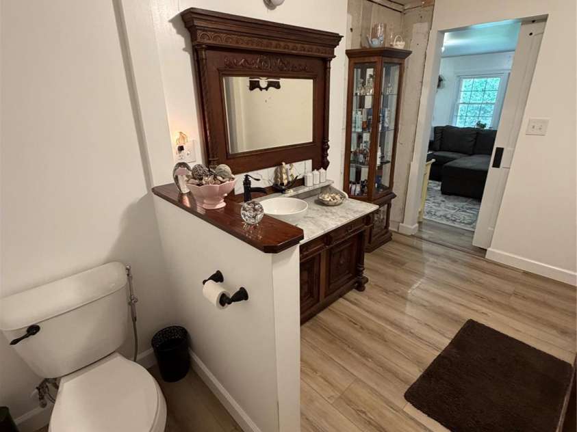 658 Upper Hanging Rock Road, Spruce Pine, NC 28777.  MLS# CAR4362146, YatesRealty ID 23142. Main House