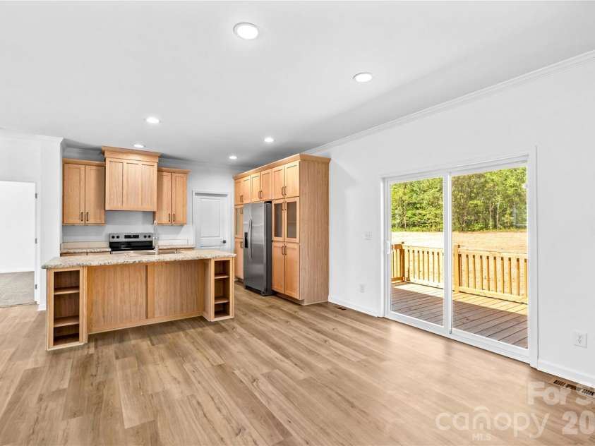 6040 Bridges Street, Catawba, NC 28609.  MLS# CAR4373131, YatesRealty ID 23143. 