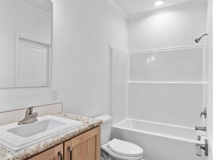 6040 Bridges Street, Catawba, NC 28609.  MLS# CAR4373131, YatesRealty ID 23143. 