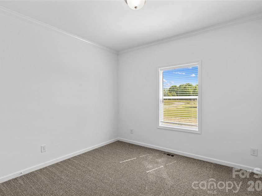 6040 Bridges Street, Catawba, NC 28609.  MLS# CAR4373131, YatesRealty ID 23143. 