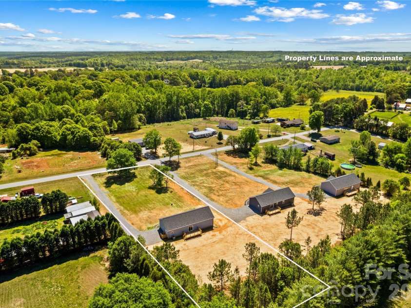 6040 Bridges Street, Catawba, NC 28609.  MLS# CAR4373131, YatesRealty ID 23143. 