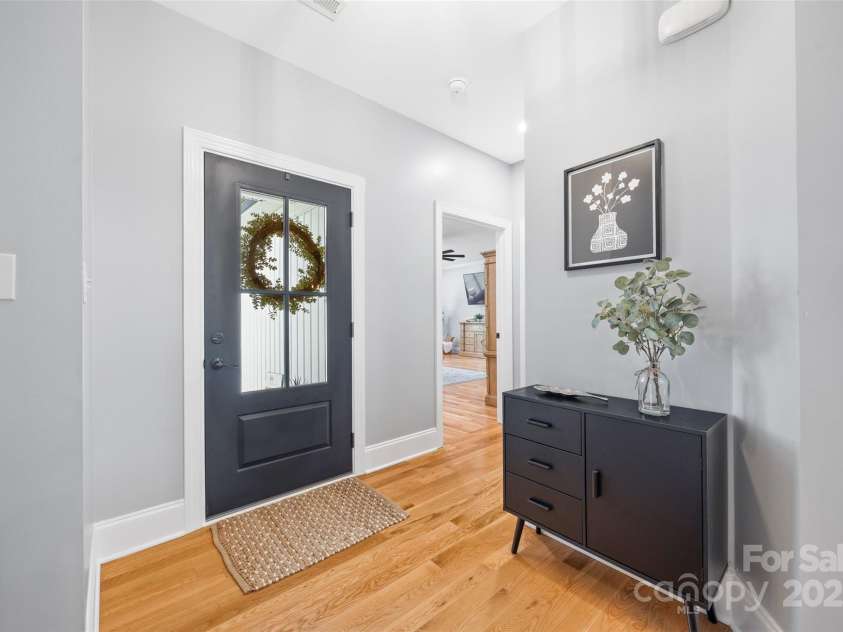 184 Quiet Cove Road, Mooresville, NC 28117.  MLS# CAR4254667, YatesRealty ID 23145. 