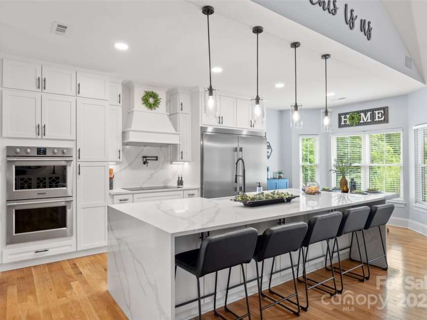 184 Quiet Cove Road, Mooresville, NC 28117.  MLS# CAR4254667, YatesRealty ID 23145. 