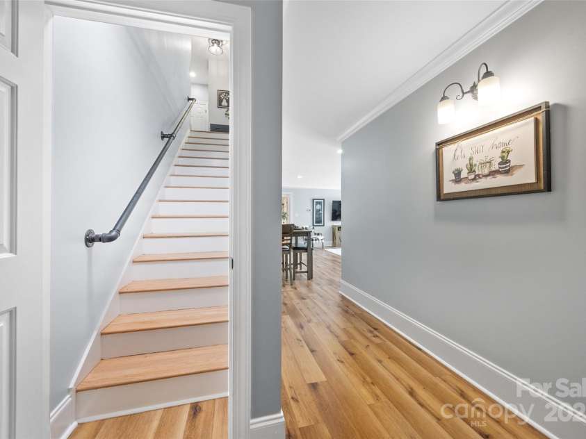 184 Quiet Cove Road, Mooresville, NC 28117.  MLS# CAR4254667, YatesRealty ID 23145. 