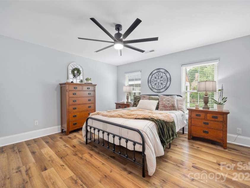 184 Quiet Cove Road, Mooresville, NC 28117.  MLS# CAR4254667, YatesRealty ID 23145. 