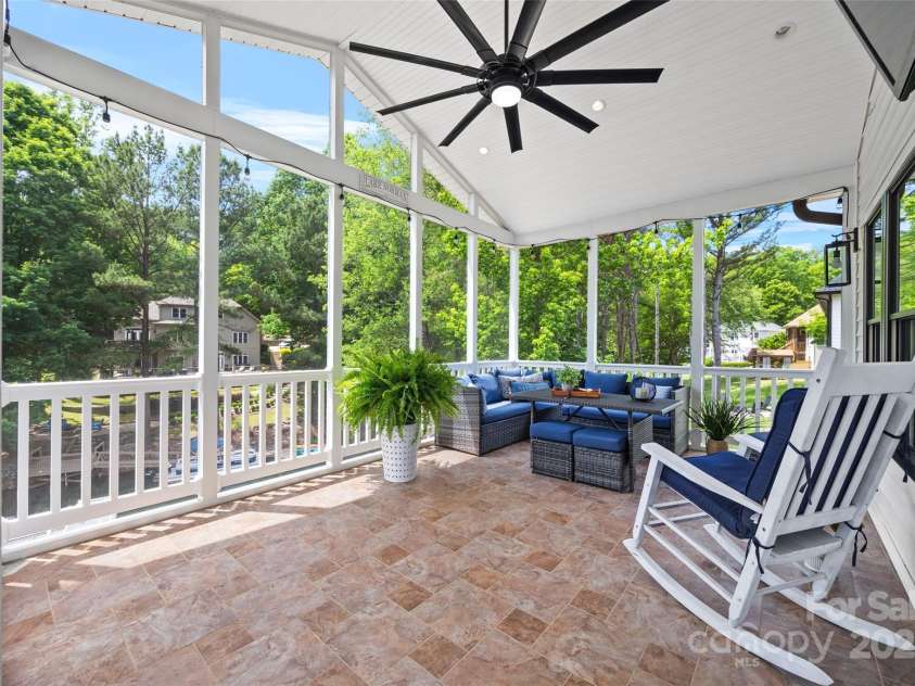 184 Quiet Cove Road, Mooresville, NC 28117.  MLS# CAR4254667, YatesRealty ID 23145. 