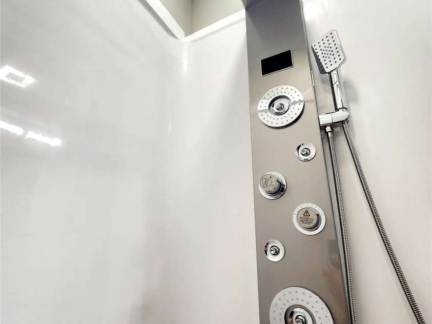 501 Hawthorne Street, Mount Holly, NC 28120.  MLS# CAR4250572, YatesRealty ID 23146. Imagine relaxing under these jets!