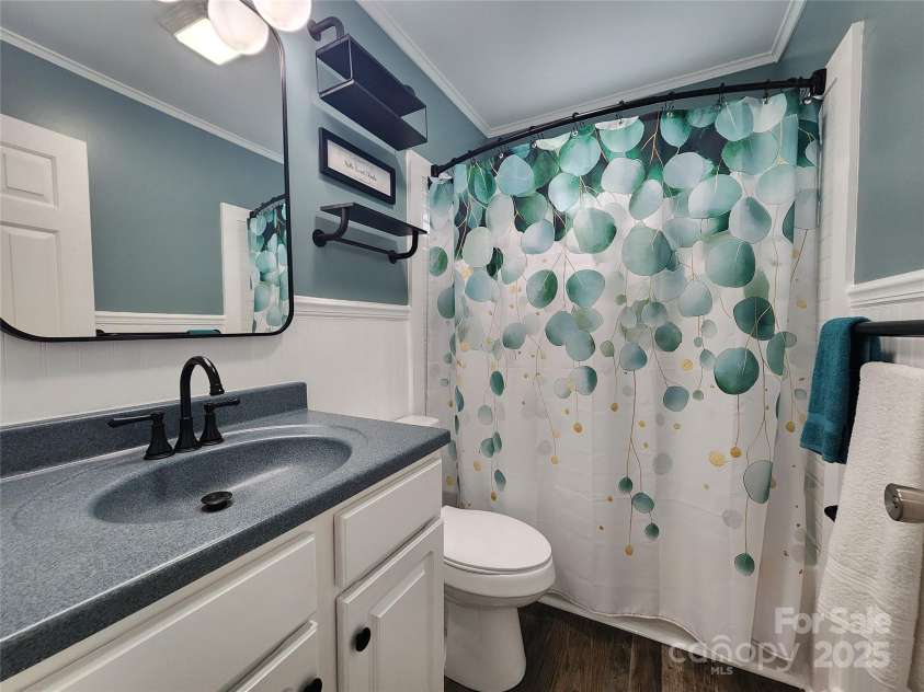 501 Hawthorne Street, Mount Holly, NC 28120.  MLS# CAR4250572, YatesRealty ID 23146. Main bath
