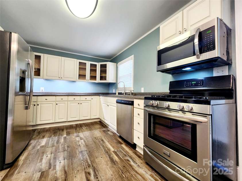 501 Hawthorne Street, Mount Holly, NC 28120.  MLS# CAR4250572, YatesRealty ID 23146. Stainless appliances. Refrigerator included.