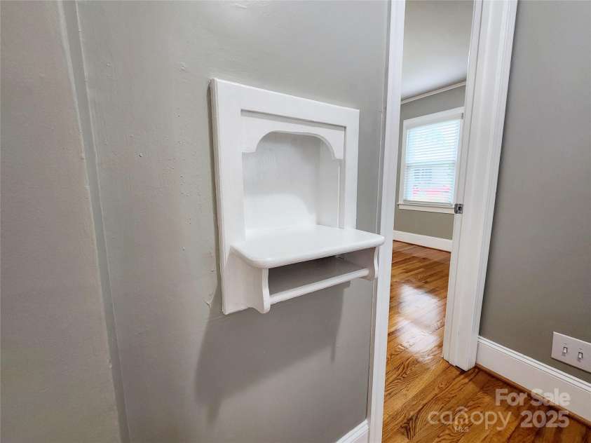 501 Hawthorne Street, Mount Holly, NC 28120.  MLS# CAR4250572, YatesRealty ID 23146. Sweet character in this built-in nook