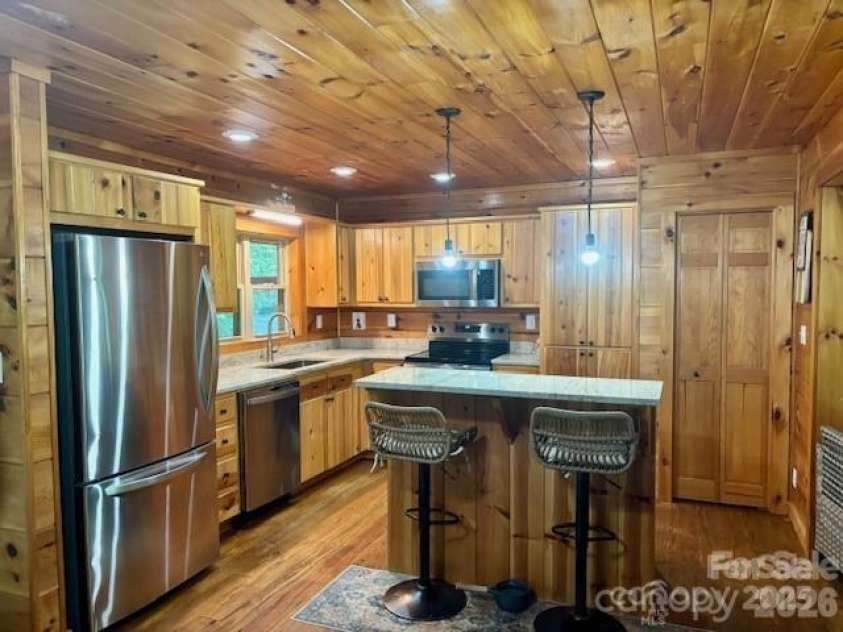 926 Cross Creek Drive, Rutherfordton, NC 28139.  MLS# CAR4331503, YatesRealty ID 23146. 