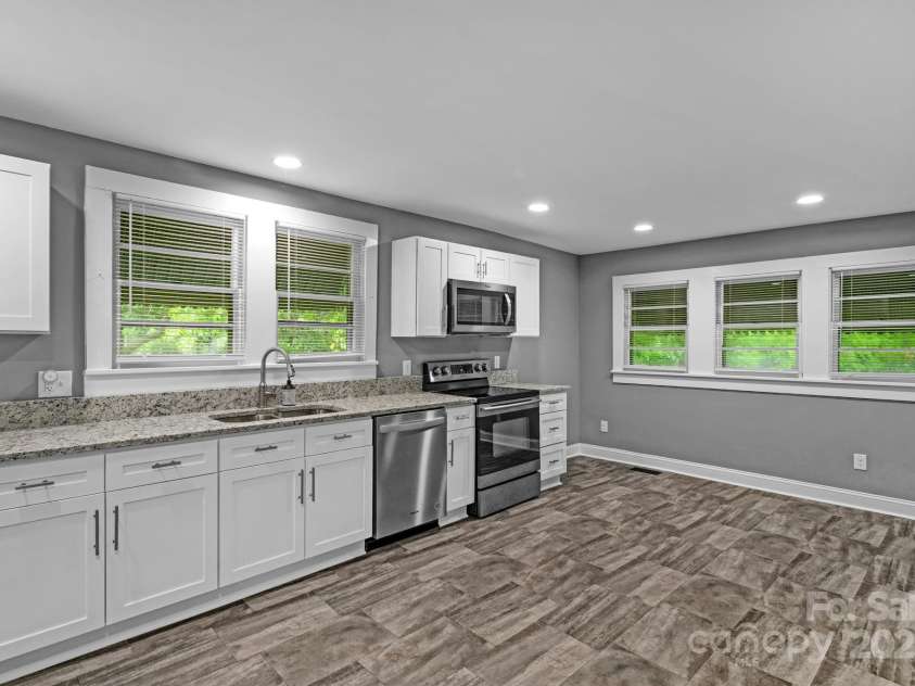 222 McCubbins Street, Salisbury, NC 28144.  MLS# CAR4264002, YatesRealty ID 23147. 