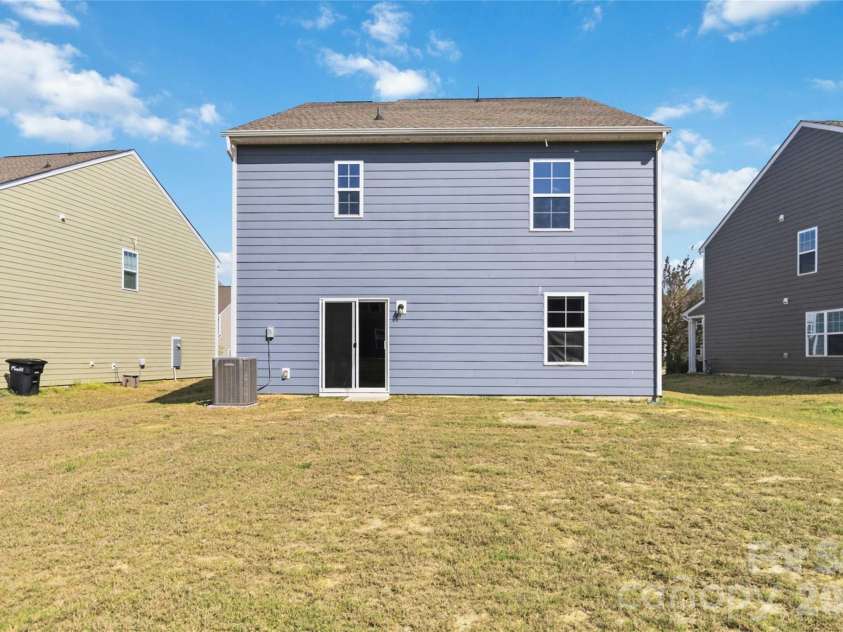 2801 Oldfield Drive, Monroe, NC 28110.  MLS# CAR4361095, YatesRealty ID 23147. 