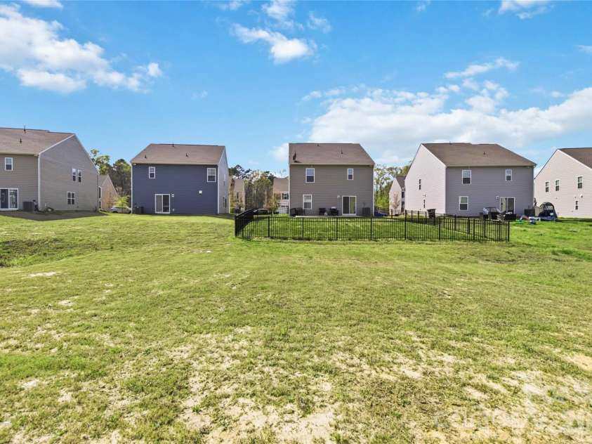 2801 Oldfield Drive, Monroe, NC 28110.  MLS# CAR4361095, YatesRealty ID 23147. 