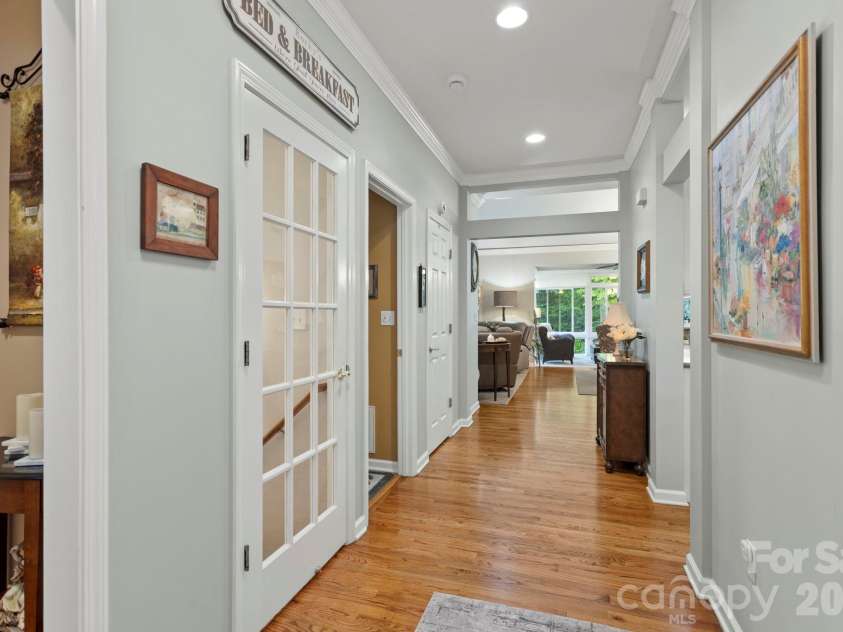 69 Old Pasture Way, Hendersonville, NC 28739.  MLS# CAR4380767, YatesRealty ID 23148. 