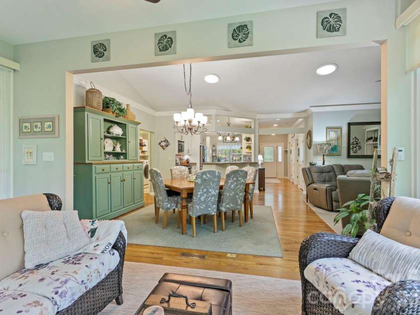 69 Old Pasture Way, Hendersonville, NC 28739.  MLS# CAR4380767, YatesRealty ID 23148. 