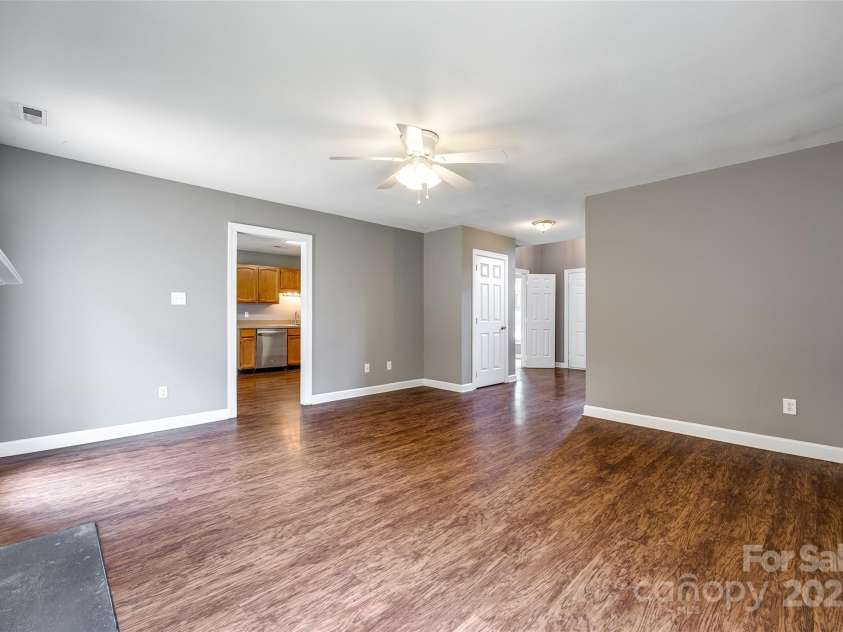 12812 Bradford Hill Lane, Huntersville, NC 28078.  MLS# CAR4271478, YatesRealty ID 23149. 