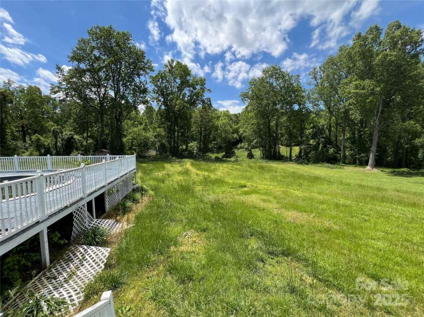 169 Meadow Creek Drive, Forest City, NC 28043.  MLS# CAR4252939, YatesRealty ID 23151. 