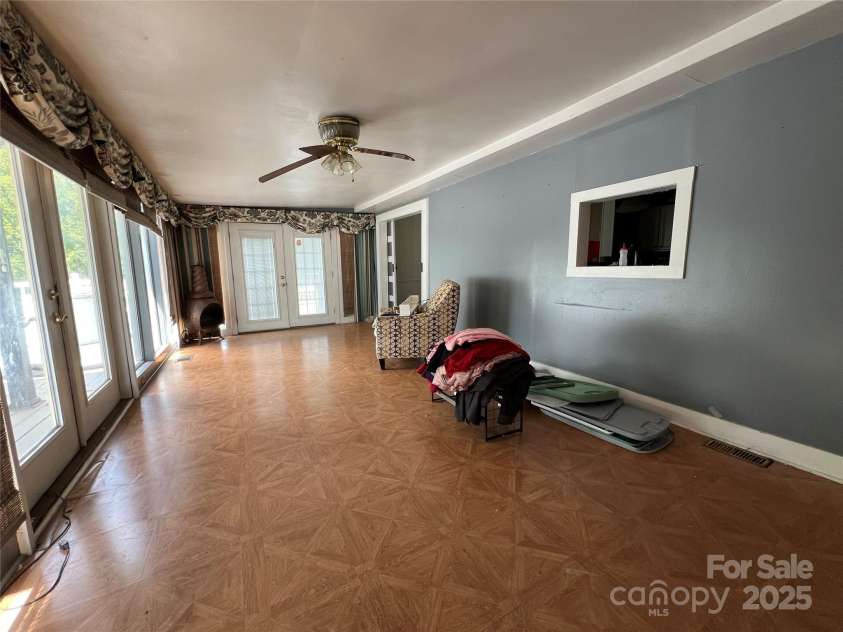 169 Meadow Creek Drive, Forest City, NC 28043.  MLS# CAR4252939, YatesRealty ID 23151. 
