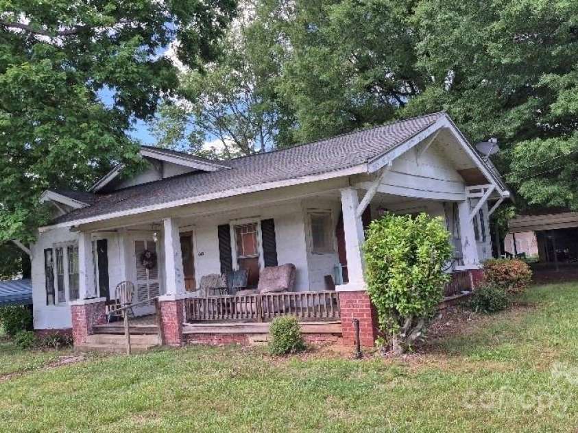 1313 Maiden Road, Maiden, NC 28650.  MLS# CAR4257883, YatesRealty ID 23152. 