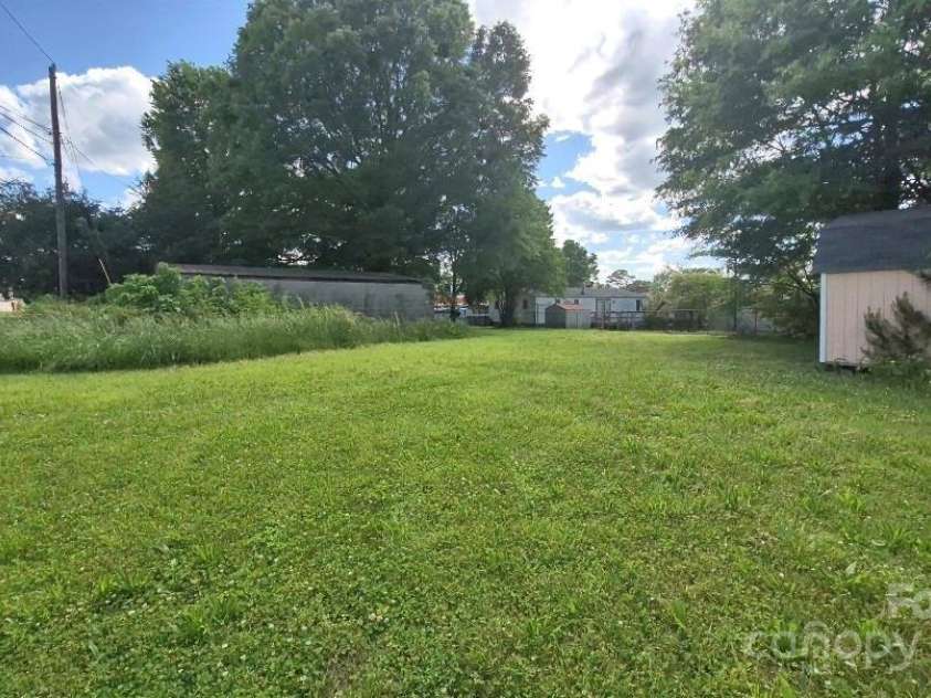 1313 Maiden Road, Maiden, NC 28650.  MLS# CAR4257883, YatesRealty ID 23152. 