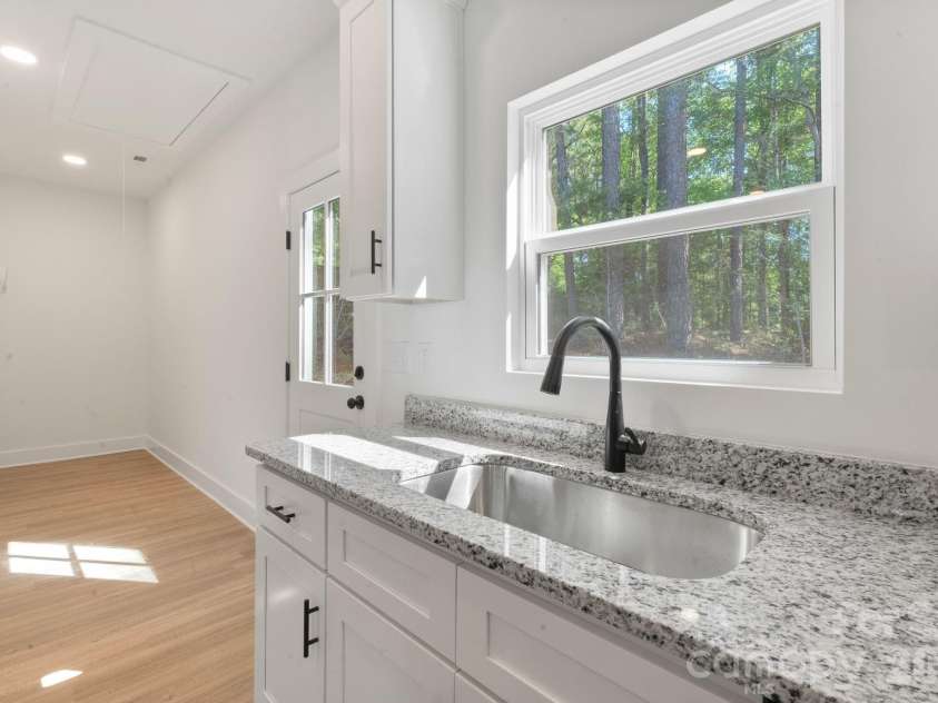 1026 Walnut Street, Albemarle, NC 28001.  MLS# CAR4380873, YatesRealty ID 23155. 