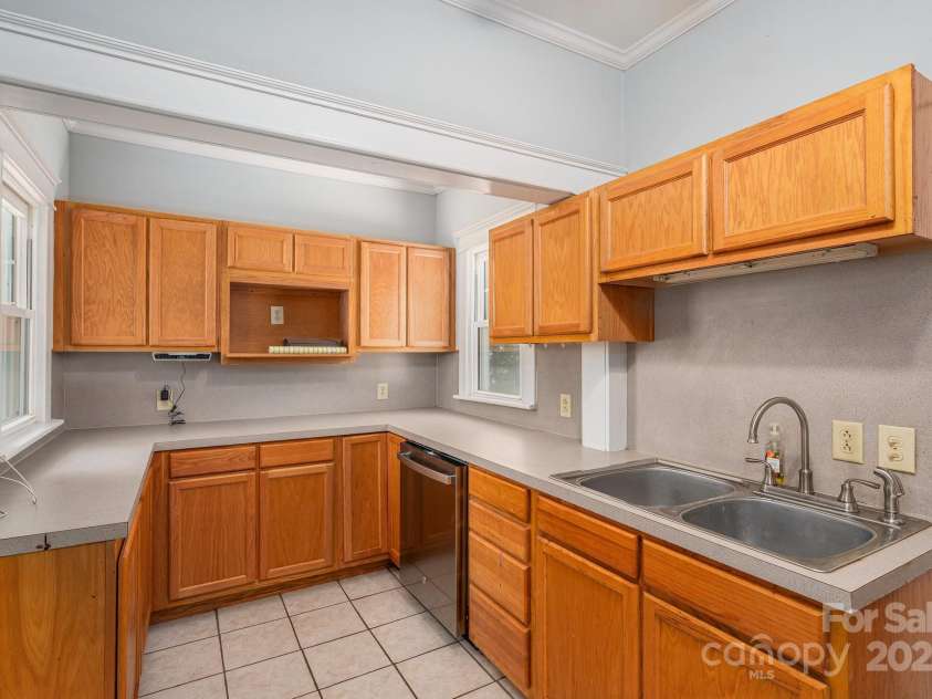 1173 Cat Square Road, Vale, NC 28168.  MLS# CAR4274063, YatesRealty ID 23159. 