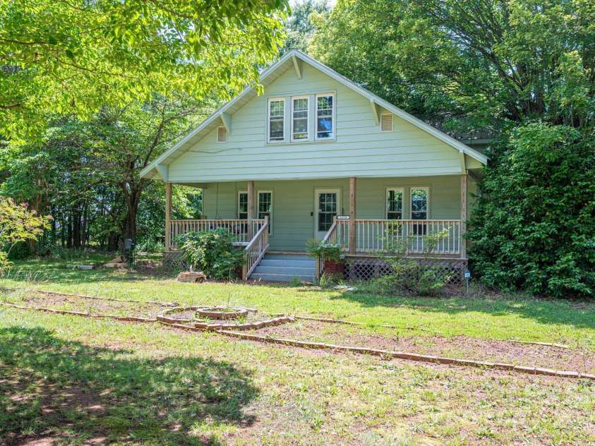 1173 Cat Square Road, Vale, NC 28168.  MLS# CAR4274063, YatesRealty ID 23159. 