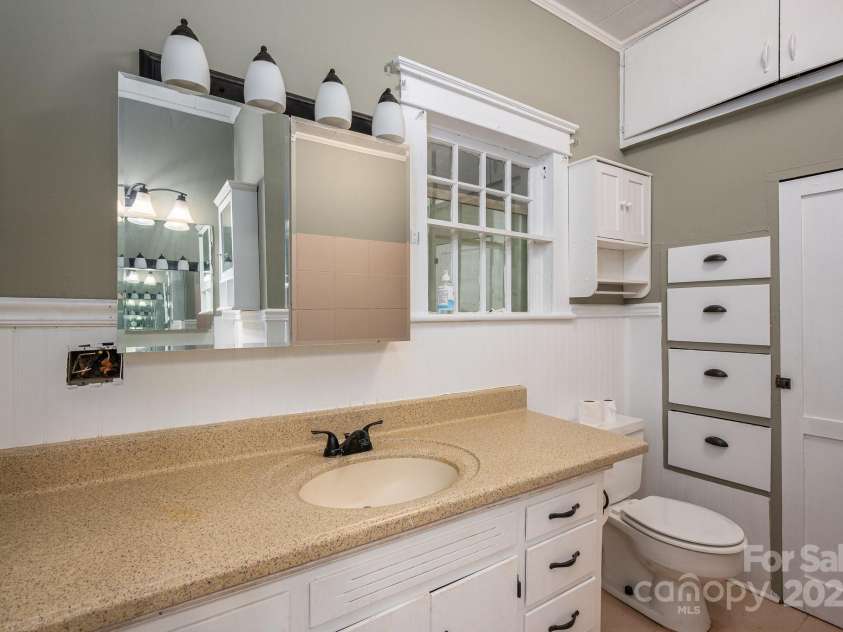 1173 Cat Square Road, Vale, NC 28168.  MLS# CAR4274063, YatesRealty ID 23159. Main floor bath