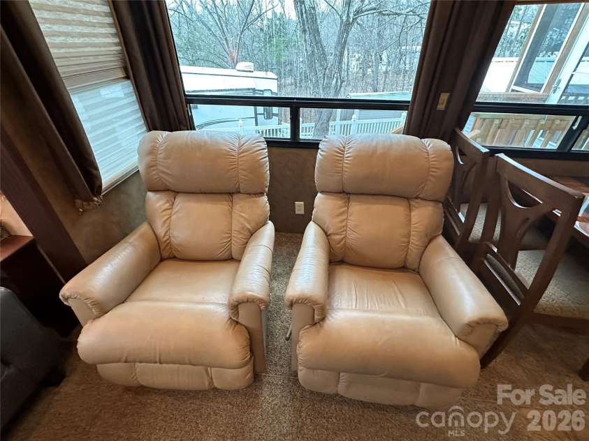 112 Sparrow Lane, New London, NC 28127.  MLS# CAR4335850, YatesRealty ID 2316. 