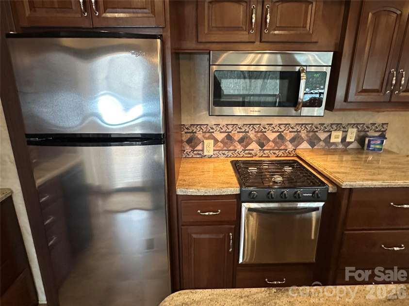 112 Sparrow Lane, New London, NC 28127.  MLS# CAR4335850, YatesRealty ID 2316. 