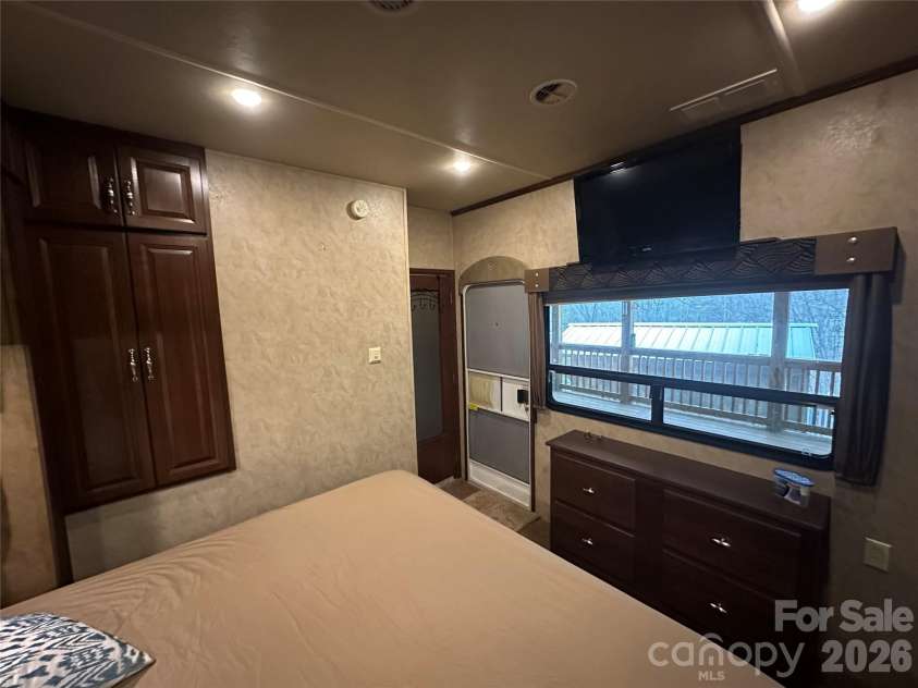 112 Sparrow Lane, New London, NC 28127.  MLS# CAR4335850, YatesRealty ID 2316. 