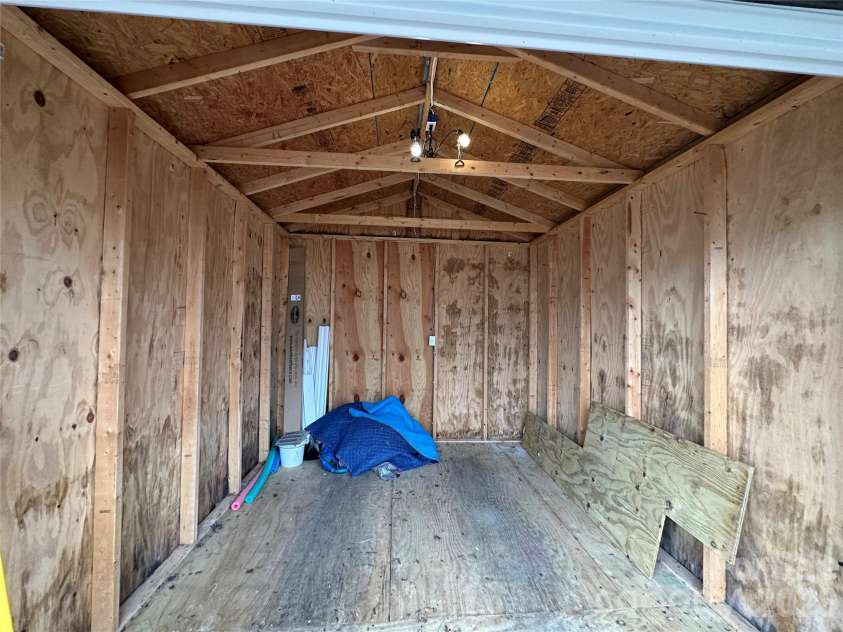 112 Sparrow Lane, New London, NC 28127.  MLS# CAR4335850, YatesRealty ID 2316. 