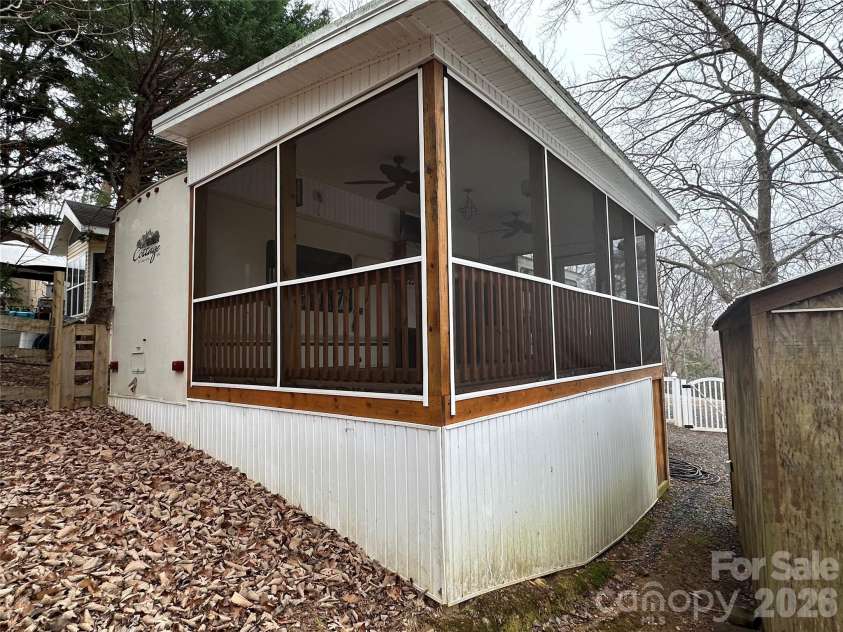 112 Sparrow Lane, New London, NC 28127.  MLS# CAR4335850, YatesRealty ID 2316. 