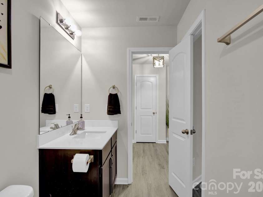 865 Old Linwood Road, Lexington, NC 27292.  MLS# CAR4340642, YatesRealty ID 2316. First Floor Bathroom - view 2