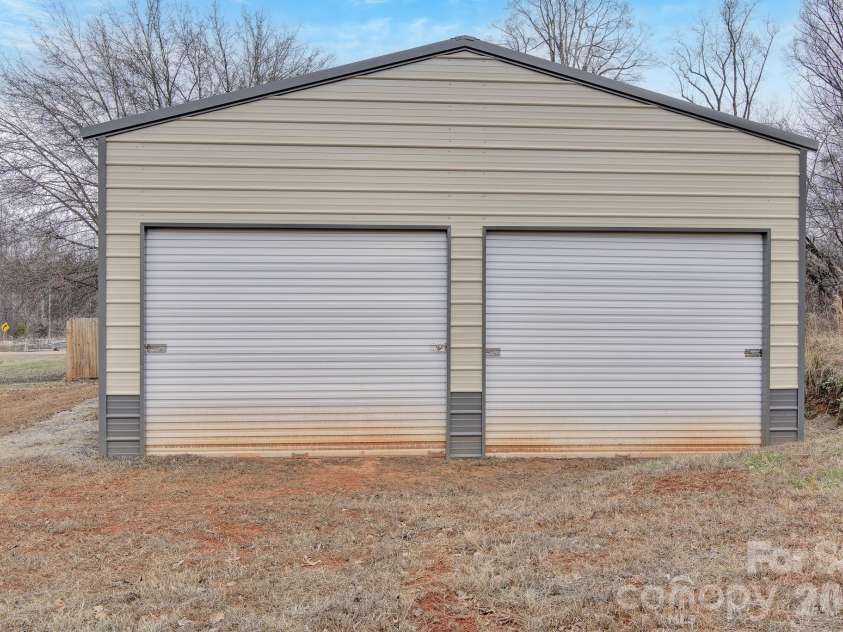 865 Old Linwood Road, Lexington, NC 27292.  MLS# CAR4340642, YatesRealty ID 2316. Outbuilding
