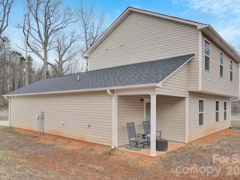 865 Old Linwood Road, Lexington, NC 27292.  MLS# CAR4340642, YatesRealty ID 2316. Rear patio