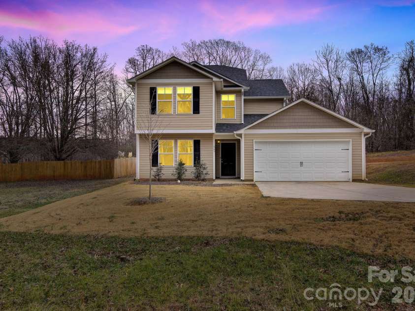 865 Old Linwood Road, Lexington, NC 27292.  MLS# CAR4340642, YatesRealty ID 2316. Twilight view