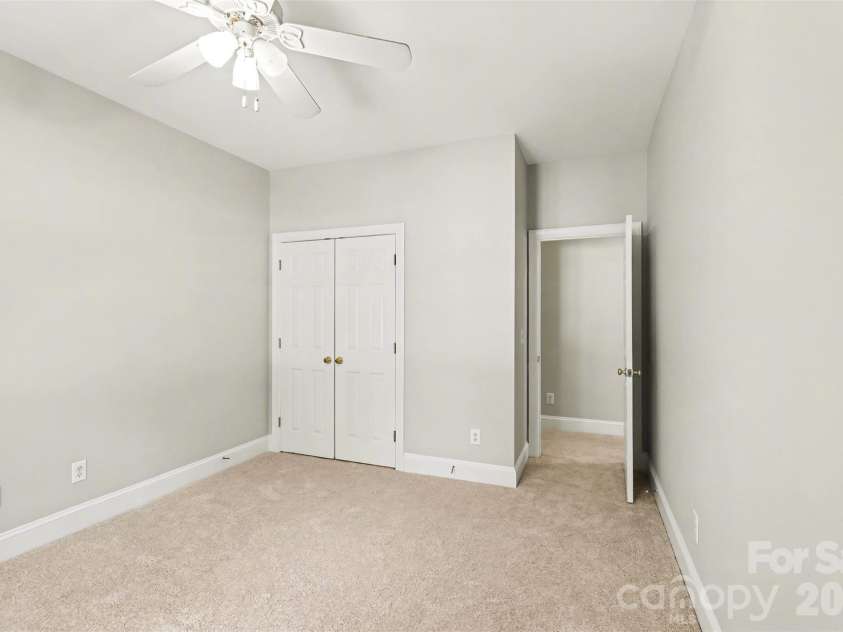 120 Wildiris Drive, Mooresville, NC 28117.  MLS# CAR4366564, YatesRealty ID 23161. 