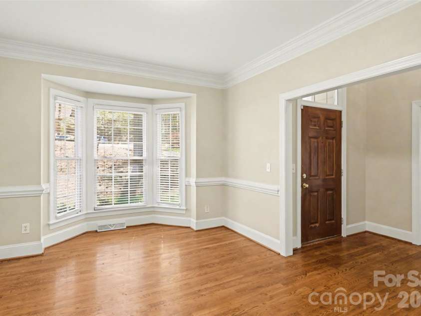 120 Wildiris Drive, Mooresville, NC 28117.  MLS# CAR4366564, YatesRealty ID 23161. 